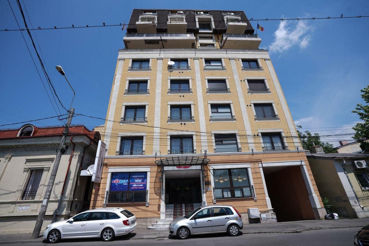 City Center Premium Apartments Бухарест Экстерьер фото
