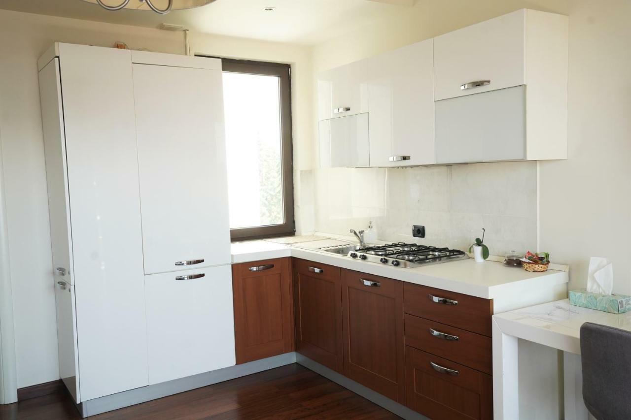 City Center Premium Apartments Бухарест Экстерьер фото